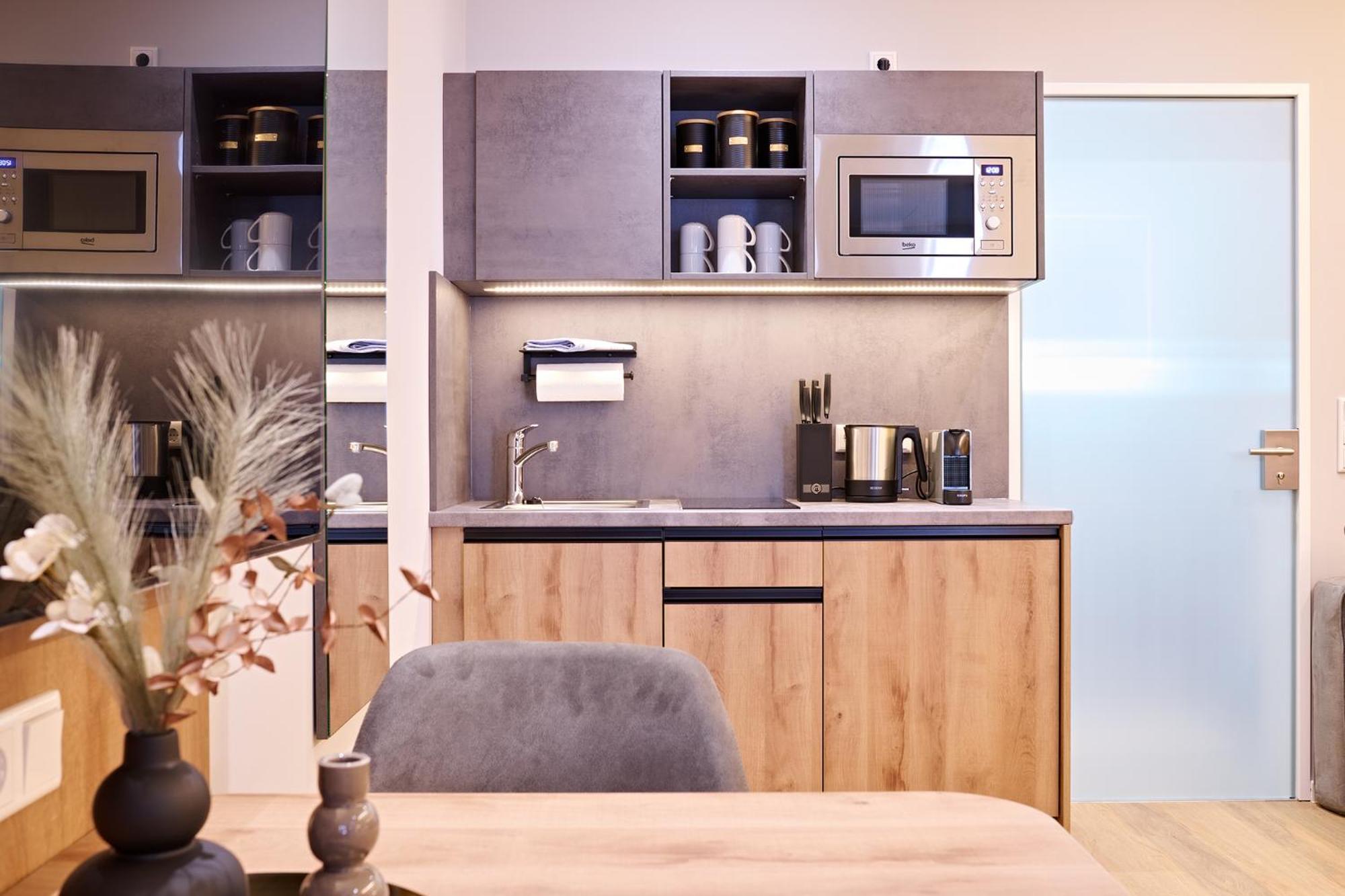 Xzllenz Traum Studio-Apartment, Frei-Parken, U-Bahn, Kueche Norimberk Exteriér fotografie